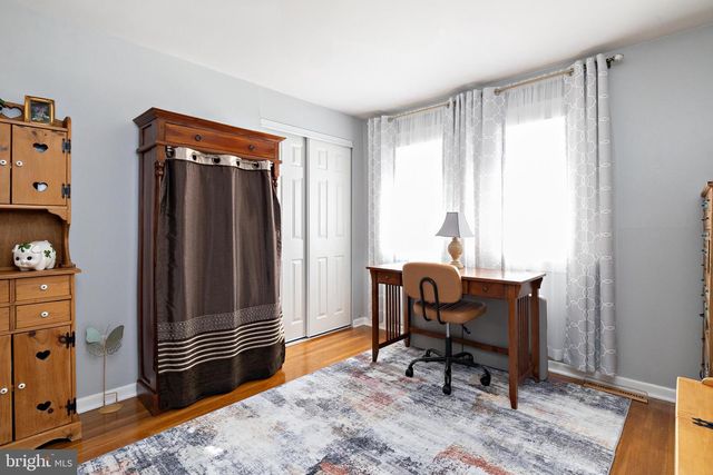 312 CROCE AVE, Gibbstown, NJ 08027