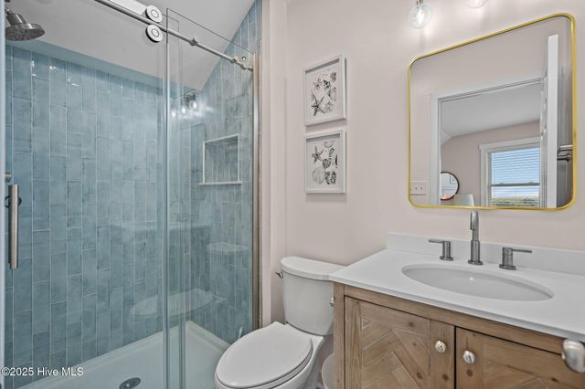 2139 Ocean Boulevard A, Holly Ridge, NC 28445