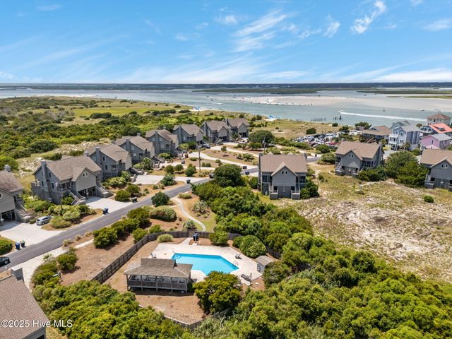 2139 Ocean Boulevard A, Holly Ridge, NC 28445