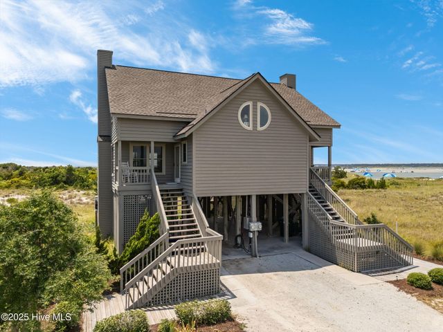 2139 Ocean Boulevard A, Holly Ridge, NC 28445