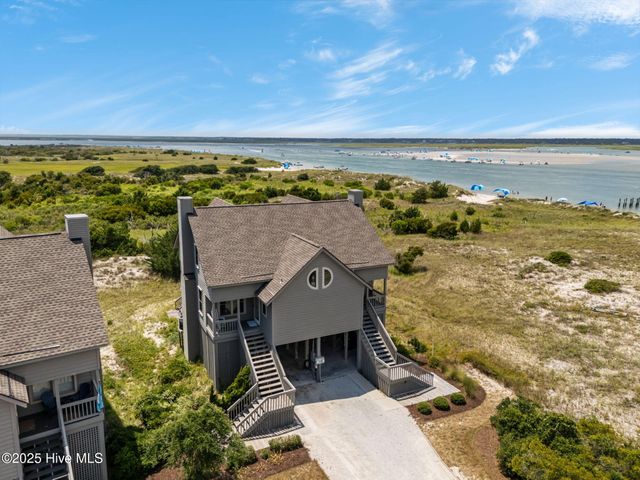 2139 Ocean Boulevard A, Holly Ridge, NC 28445
