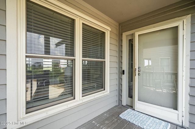 2139 Ocean Boulevard A, Holly Ridge, NC 28445