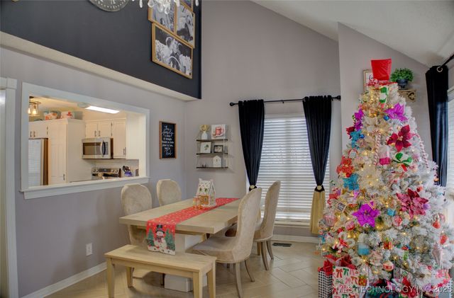 2925 W Berwick Street, Claremore, OK 74017