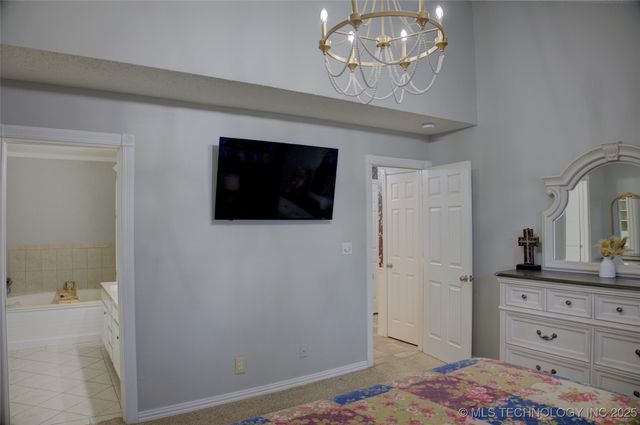 2925 W Berwick Street, Claremore, OK 74017