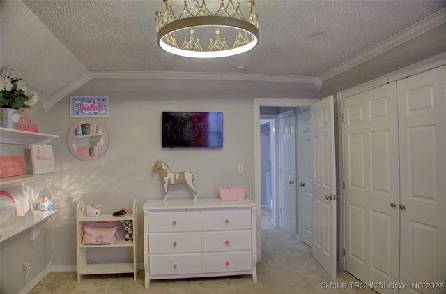 2925 W Berwick Street, Claremore, OK 74017