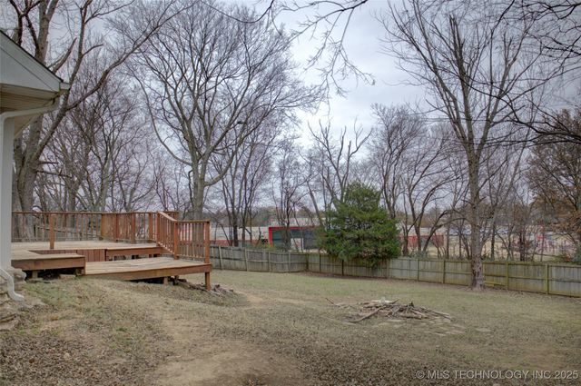 2925 W Berwick Street, Claremore, OK 74017