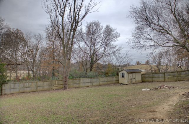 2925 W Berwick Street, Claremore, OK 74017