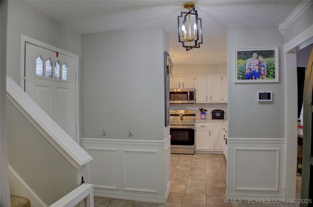 2925 W Berwick Street, Claremore, OK 74017