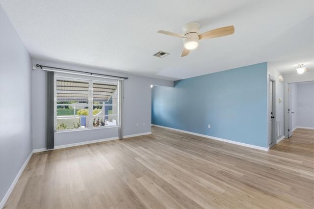 1042 MALAY TERRACE NW, Port Charlotte, FL 33948