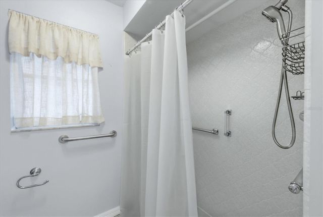 1042 MALAY TERRACE NW, Port Charlotte, FL 33948