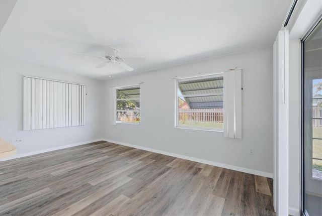 1042 MALAY TERRACE NW, Port Charlotte, FL 33948