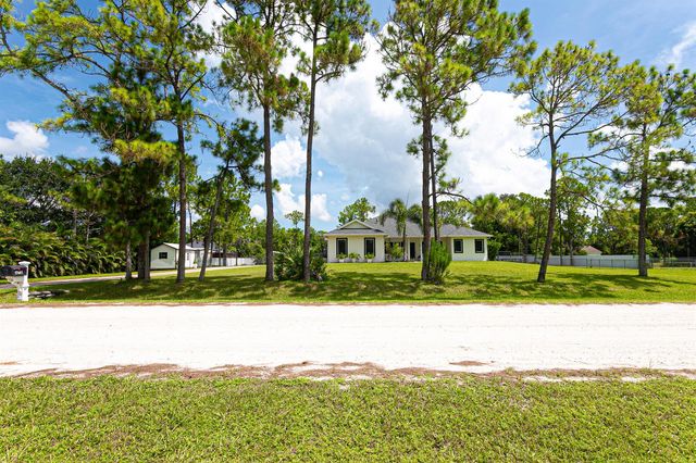 17441 77TH Lane N, Loxahatchee, FL 33470