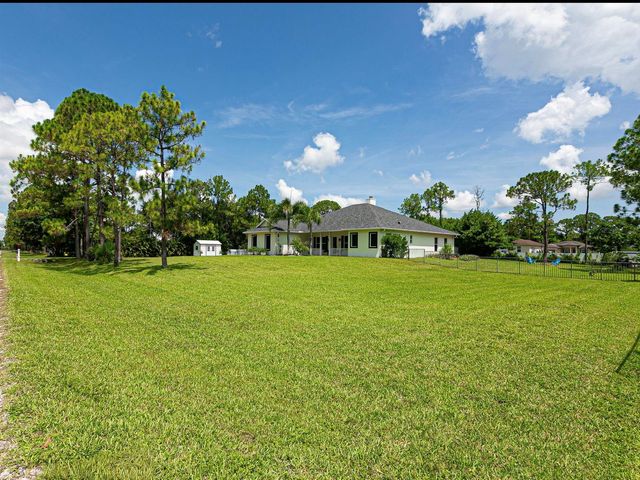 17441 77TH Lane N, Loxahatchee, FL 33470