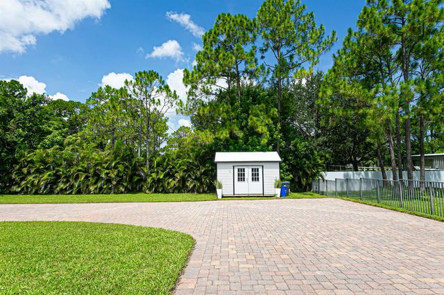 17441 77TH Lane N, Loxahatchee, FL 33470