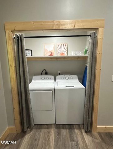 4222 Dollys Drive, Sevierville, TN 37876