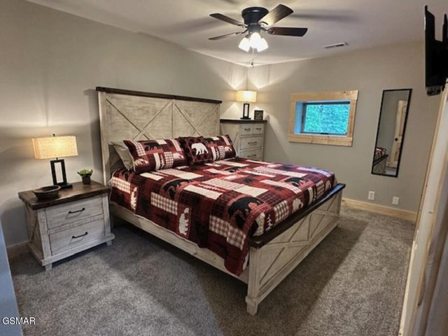 4222 Dollys Drive, Sevierville, TN 37876