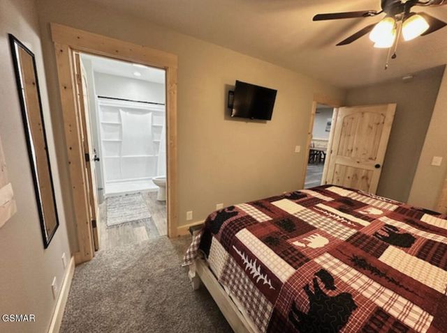 4222 Dollys Drive, Sevierville, TN 37876