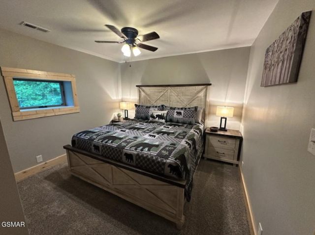 4222 Dollys Drive, Sevierville, TN 37876