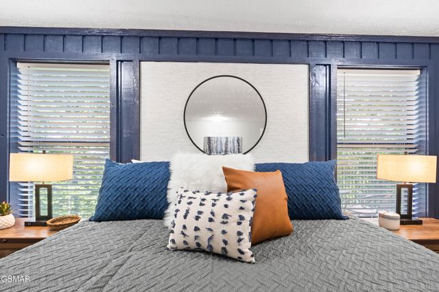 4222 Dollys Drive, Sevierville, TN 37876