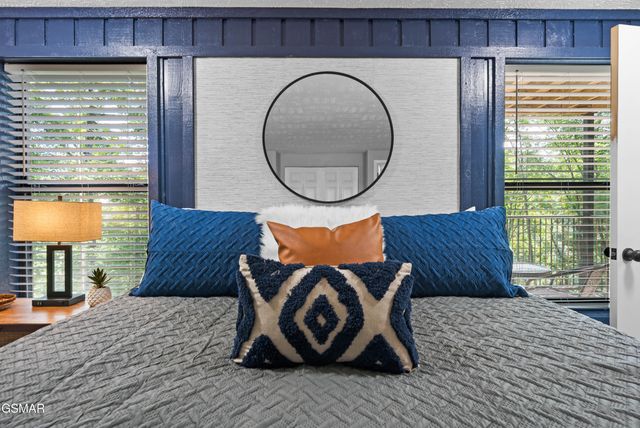 4222 Dollys Drive, Sevierville, TN 37876