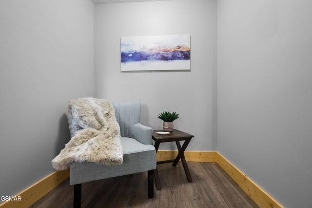 4222 Dollys Drive, Sevierville, TN 37876