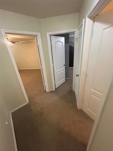 731 Abundance LN, Kyle, TX 78640