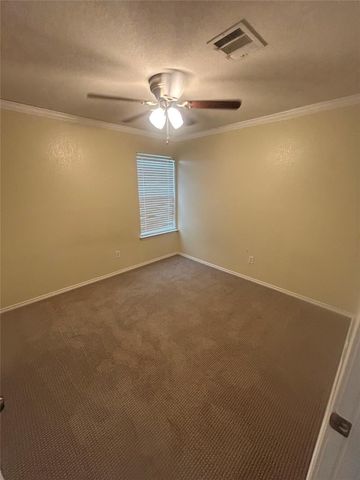 731 Abundance LN, Kyle, TX 78640
