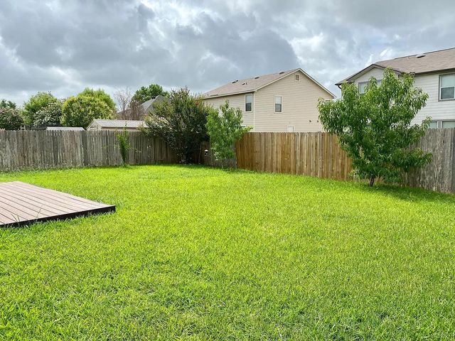 731 Abundance LN, Kyle, TX 78640