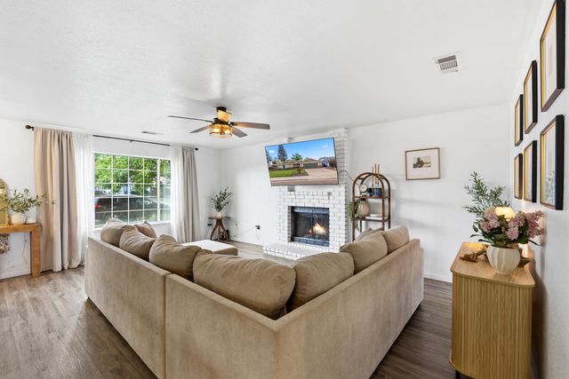 970 W Tuolumne Rd, Turlock, CA 95382