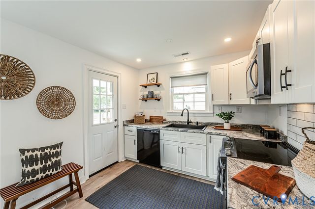 5116 Eanes Ln, Henrico, VA 23231