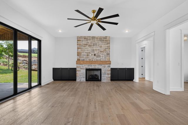 708 Winged Foot Drive, Richmond, KY 40475