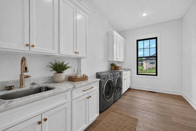 708 Winged Foot Drive, Richmond, KY 40475