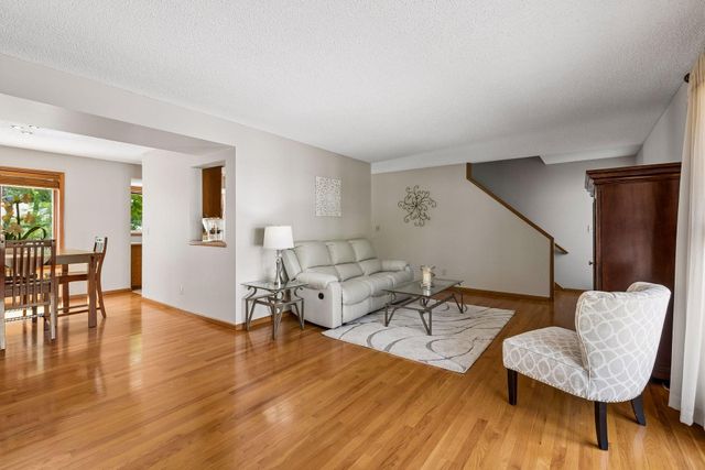 930 Dartmouth Place SE, Minneapolis, MN 55414
