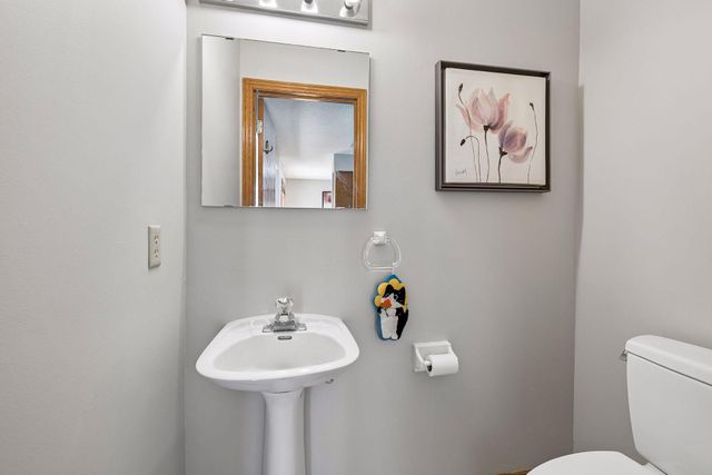 930 Dartmouth Place SE, Minneapolis, MN 55414
