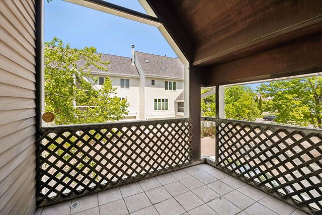 930 Dartmouth Place SE, Minneapolis, MN 55414