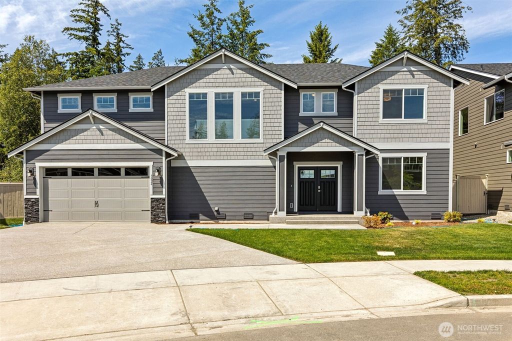 16617 8th Avenue Ct E #9, Spanaway, WA 98387