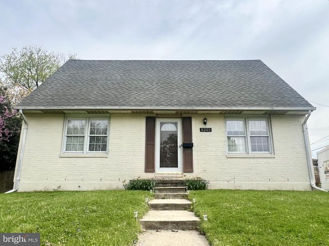 8203 BOMAN CT, Towson, MD 21204
