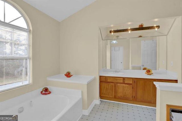 1941 Rocky Mill Lane, Lawrenceville, GA 30044