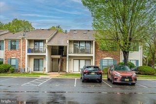 64 TAYLOR DR, Franklin Park, NJ 08823