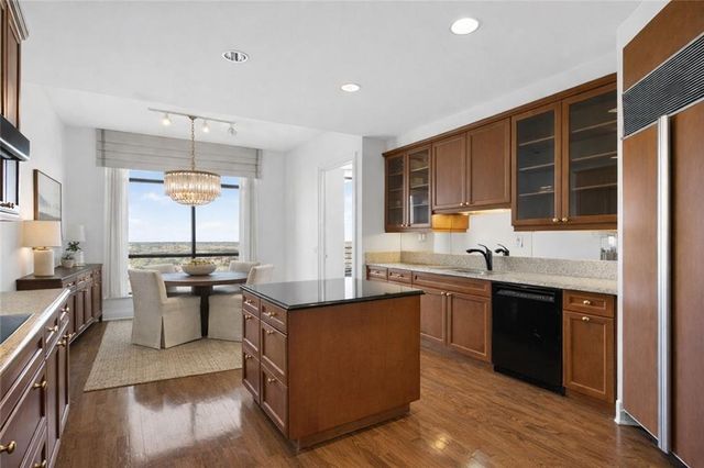 750 Park Avenue NE 18E, Atlanta, GA 30326