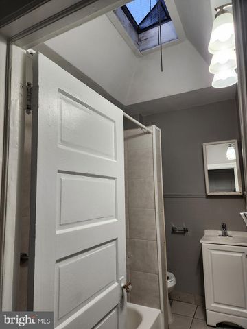 6527 REGENT ST, Philadelphia, PA 19142