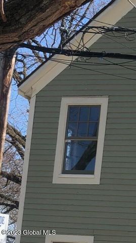 28 North Street, Schenectady, NY 12305