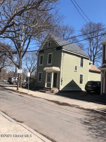 28 North Street, Schenectady, NY 12305