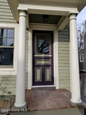 28 North Street, Schenectady, NY 12305
