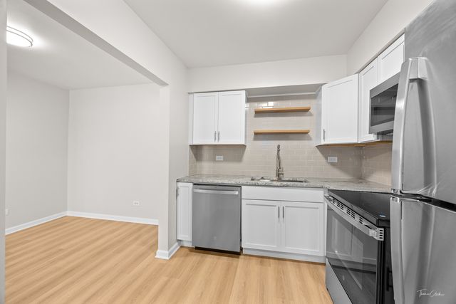 17963 Huntleigh Court 302, Country Club Hills, IL 60478