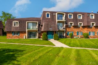 17963 Huntleigh Court 302, Country Club Hills, IL 60478