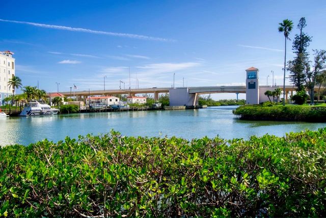 240 SANTA MARIA STREET 226, Venice, FL 34285