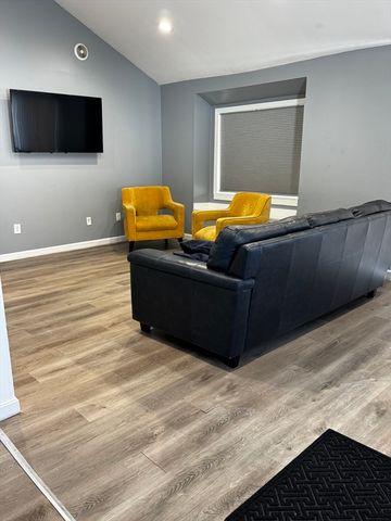 6 Chamberlain Rd 0, Shrewsbury, MA 01545