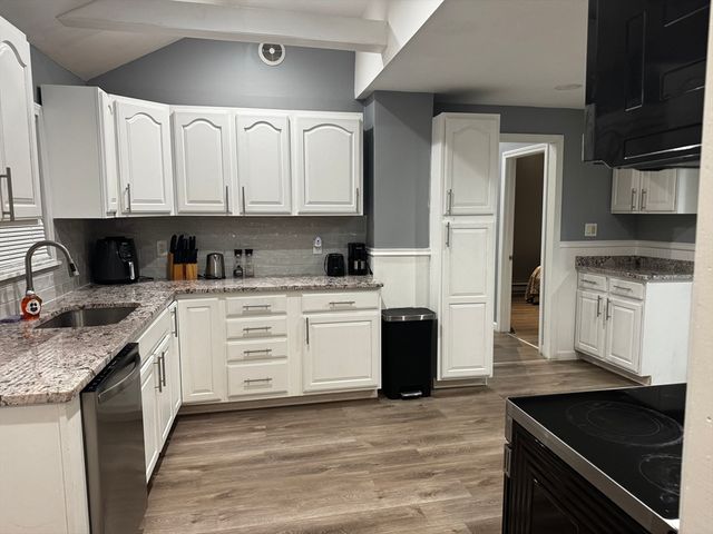 6 Chamberlain Rd 0, Shrewsbury, MA 01545