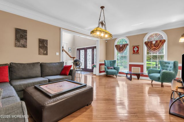 200 Shepard Way, Manalapan, NJ 07726
